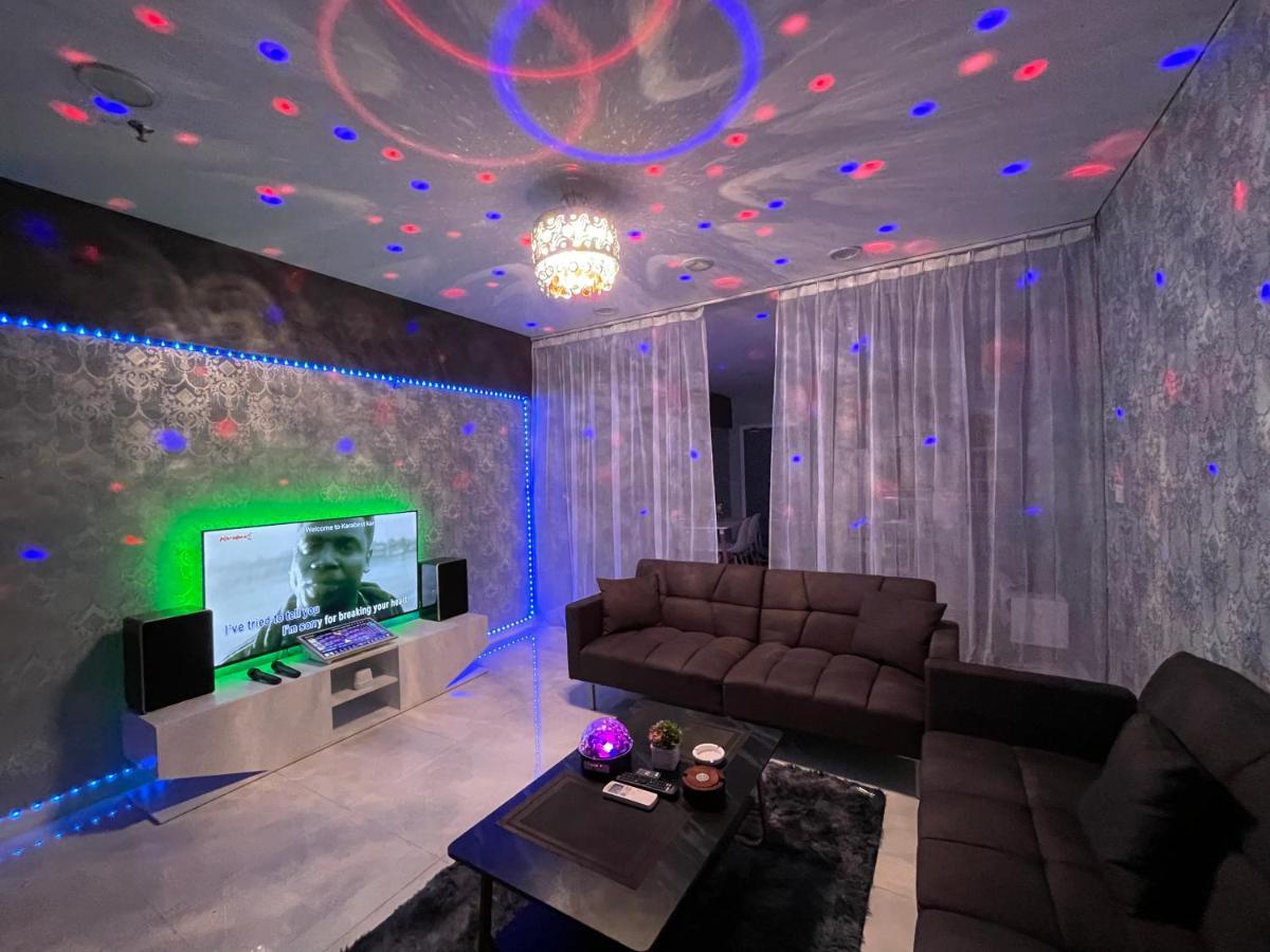 Mercu Summer Suite Klcc With Karaoke & Playstation Kuala Lumpur Exterior foto